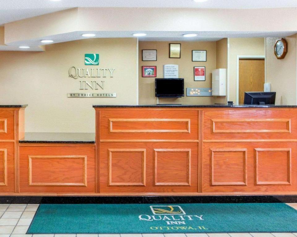 Quality Inn Ottawa Near Starved Rock State Park Exteriör bild